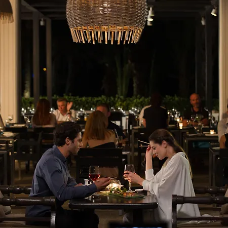 Hotel Almyra