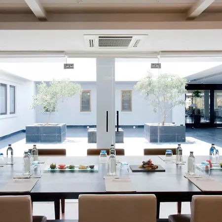 Hotel Almyra