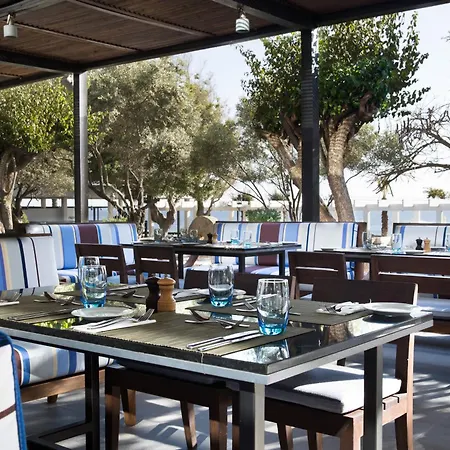 Almyra Hotel 5*