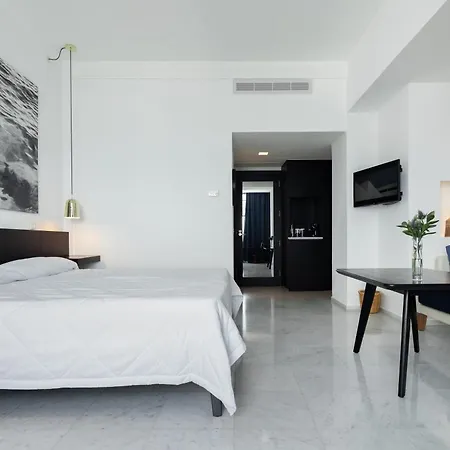 Almyra Hotel 5*