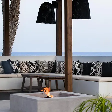 Hotel Almyra 5*