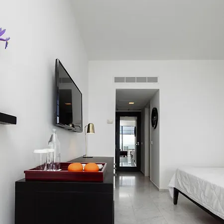 Hotel Almyra