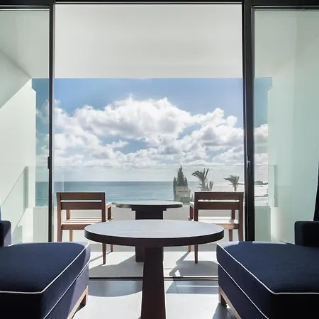 Almyra Hotel